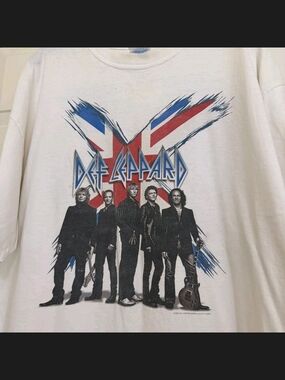 Source Unknown White Def Leppard Union Jack Graphic Tee